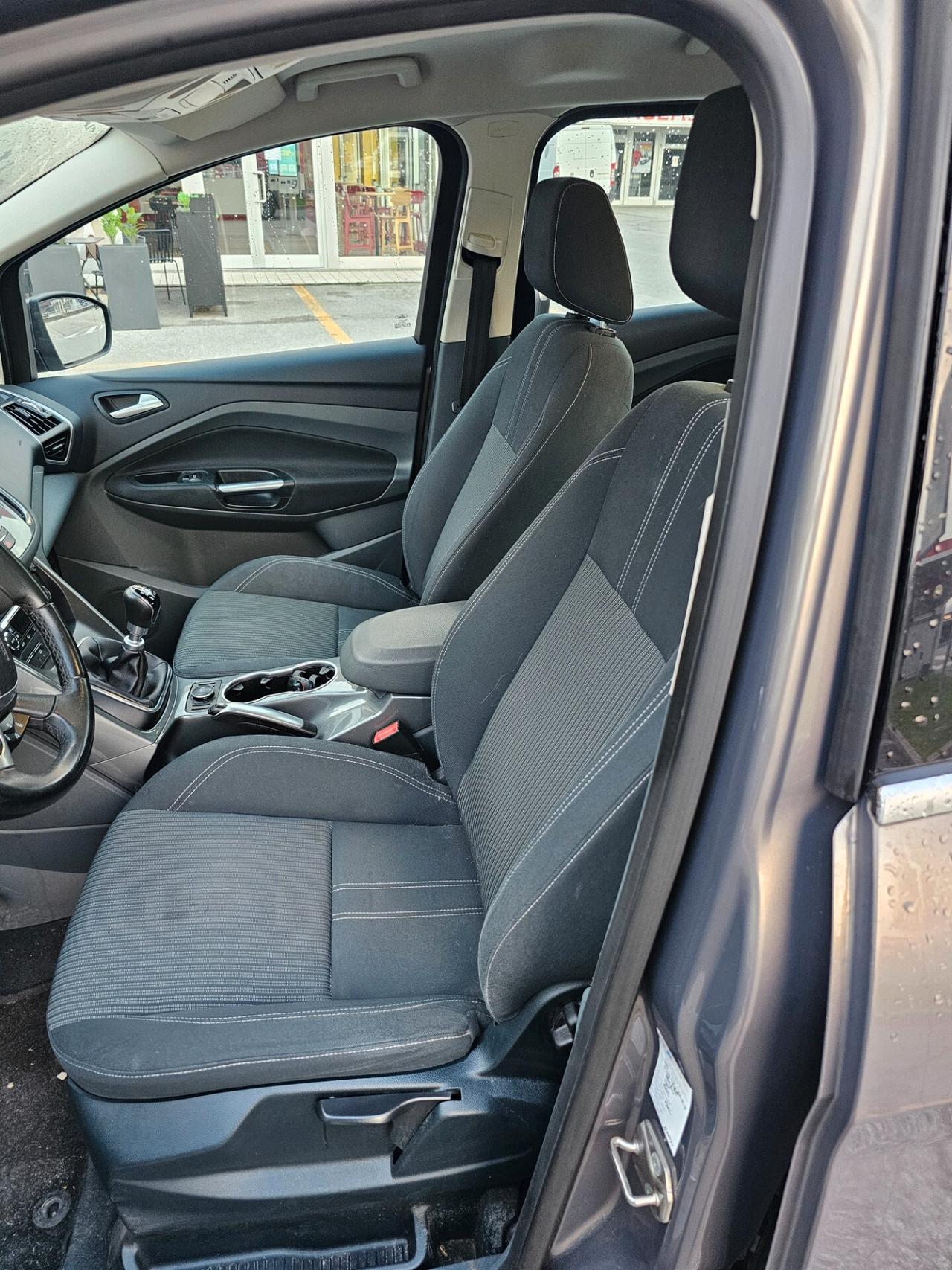 Ford C-Max 1.6 TDCi 115CV Titanium