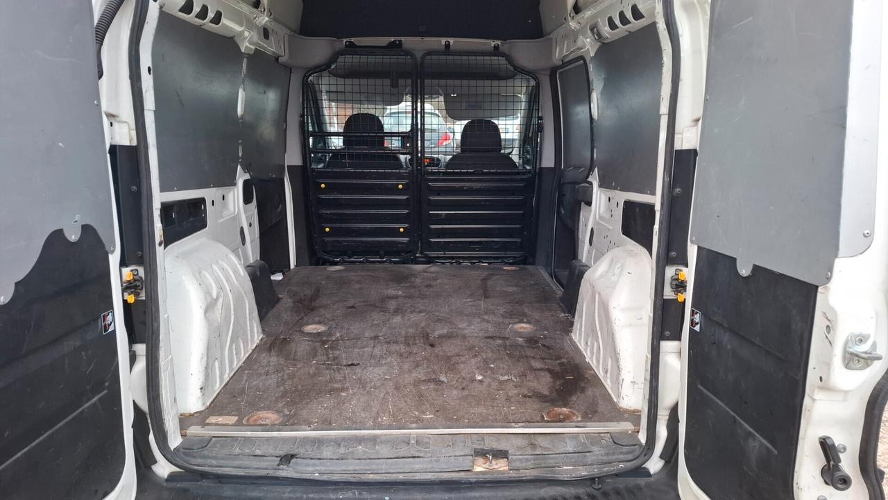 FIAT Doblò 2.0 MJT MAXI TETTO ALTO 80000KM