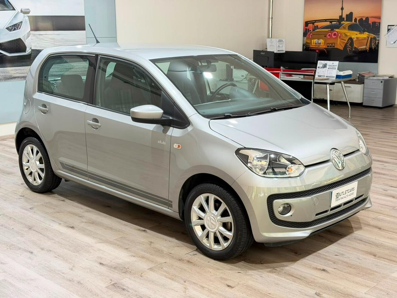 VOLKSWAGEN UP! 1.0 75cv 5p NEOPATENTATI 89.000km