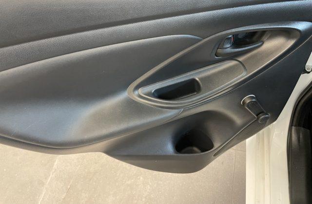 TOYOTA Yaris 1.5 Hybrid 92 CV e-CVT Business