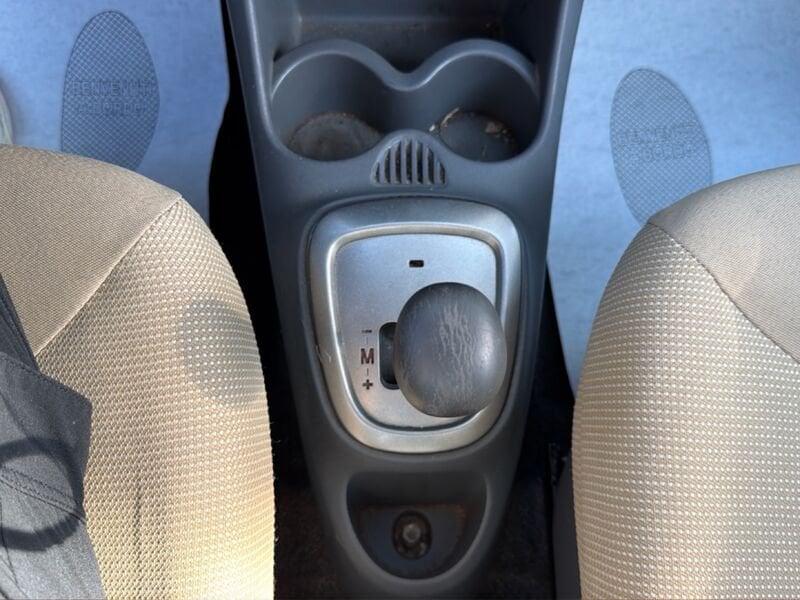 Peugeot 107 107 5p 1.0 12v Plaisir 2tronic