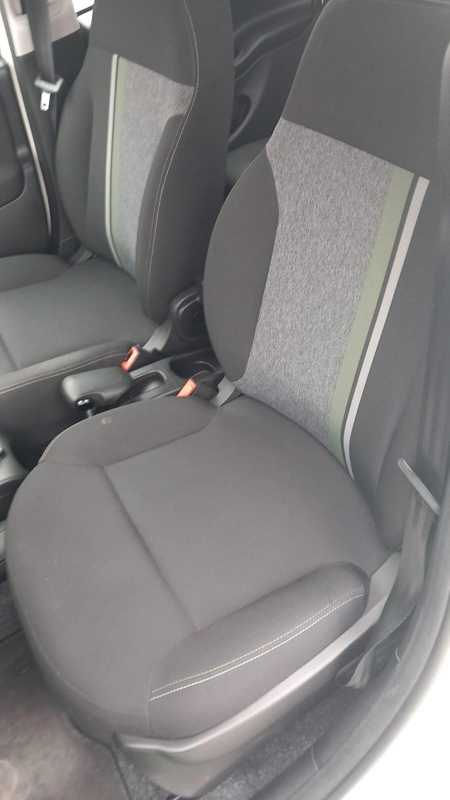 Fiat Panda 1.2 Connected by Wind cross