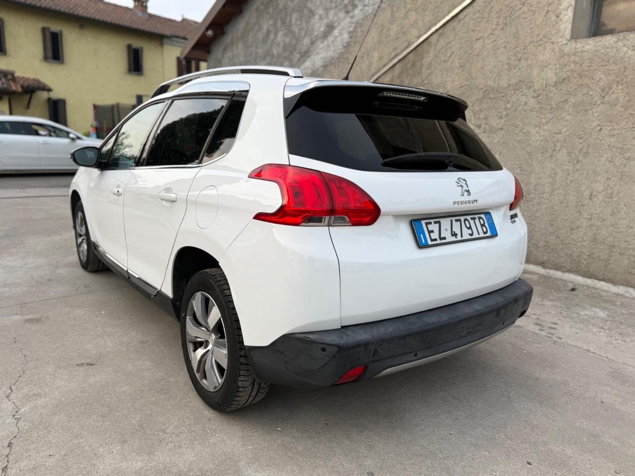 Peugeot 2008 BlueHDi 100 S&S Allure