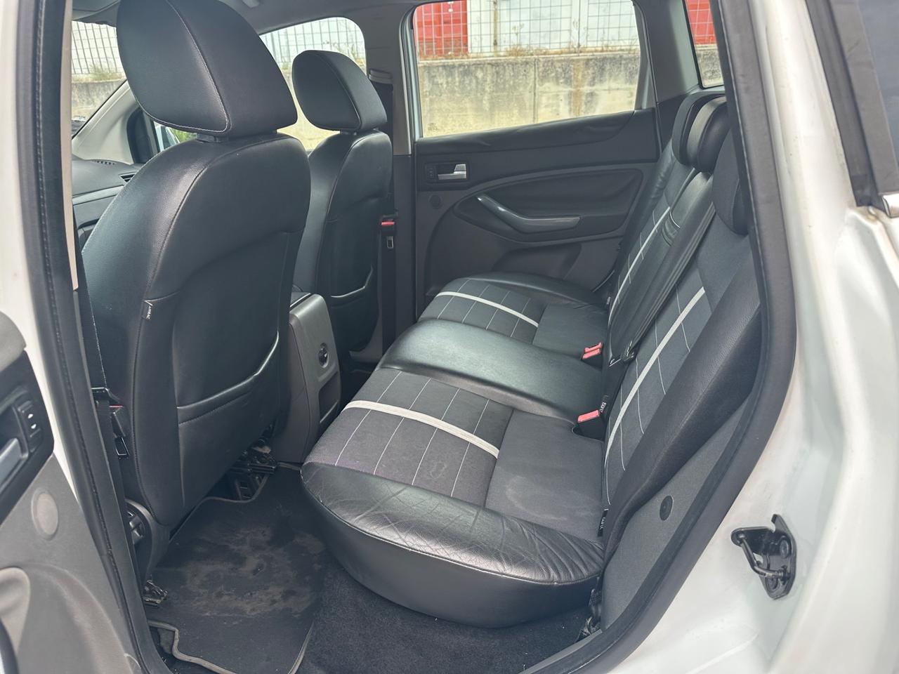 Ford Kuga Kuga+ 2.0 TDCi 136 CV 4WD DPF