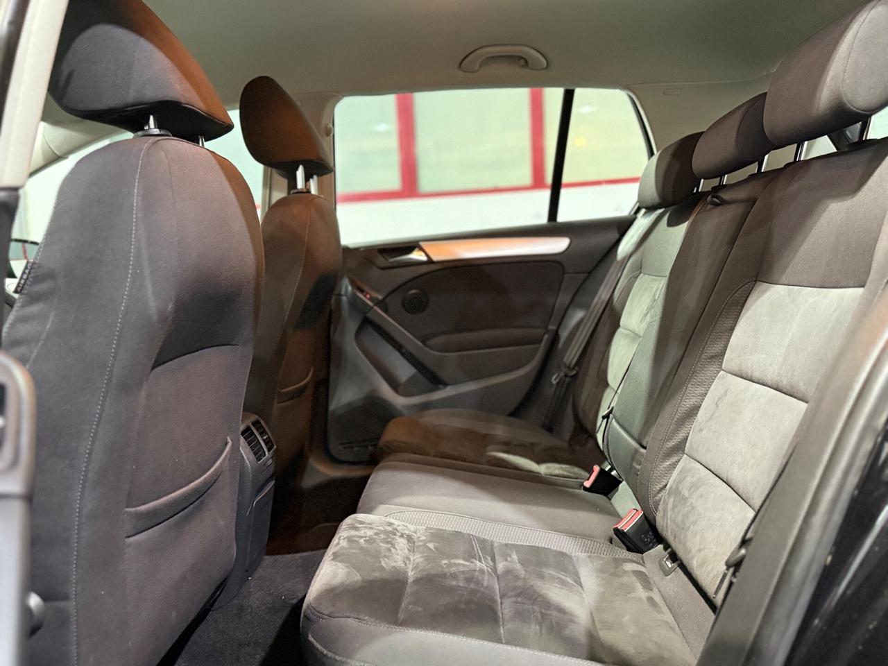 Volkswagen Golf 6 1.6 TDI 5p. Highline BlueMotion Technology