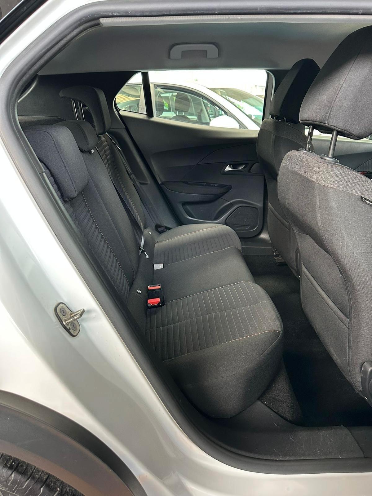 Peugeot 2008 PureTech 100 S&S Active Pack
