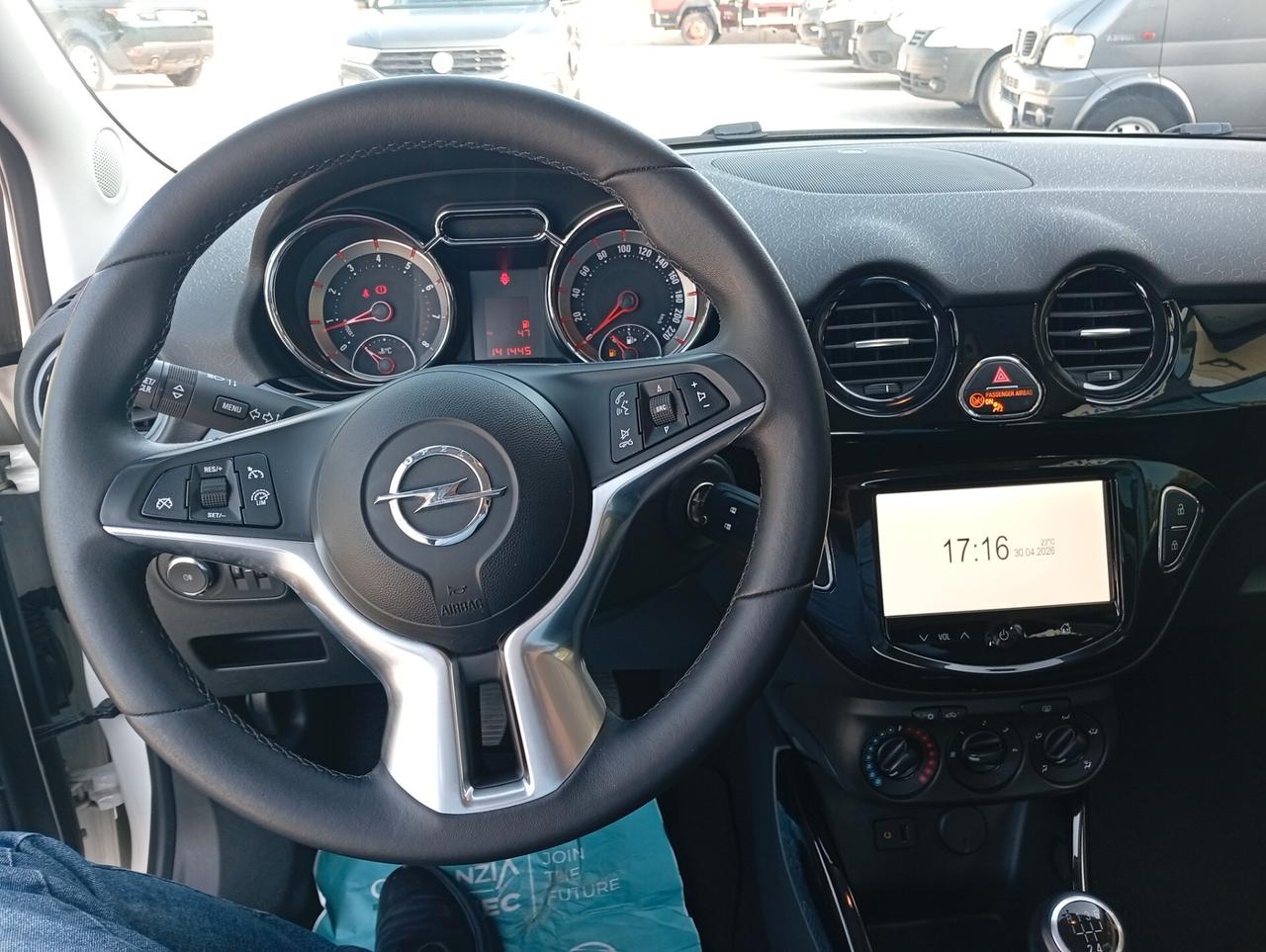 Opel Adam Rocks 1.2 70 CV