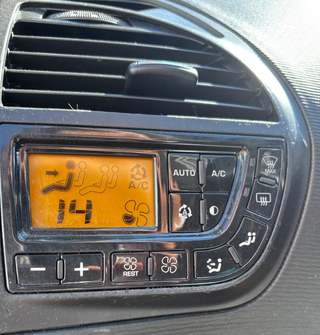 Citroen C4 Grand Picasso 1.6 HDi 110 FAP CMP6 Elegance