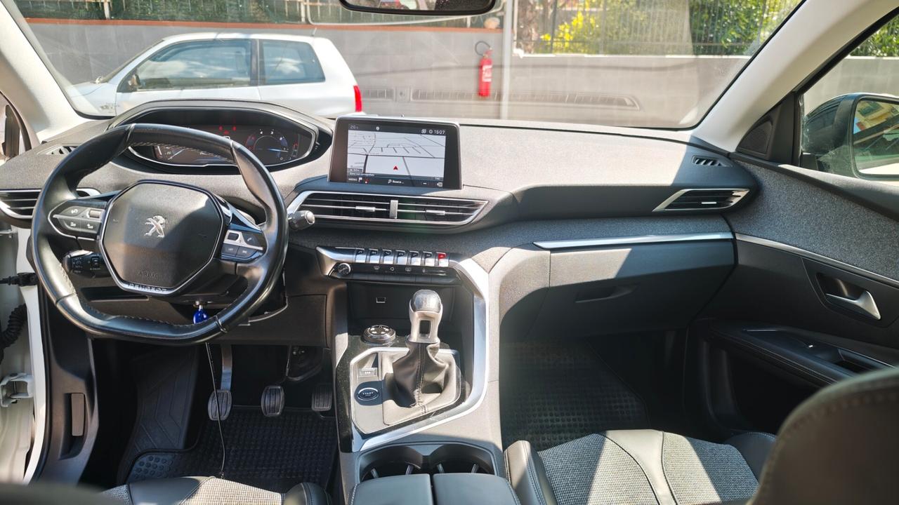 COME NUOVA PEUGEOT 3008 1.5DCI 130CV ALLURE