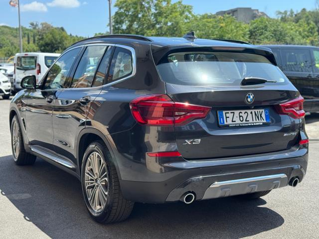 BMW X3 sDrive18d Luxury Aut SPORT