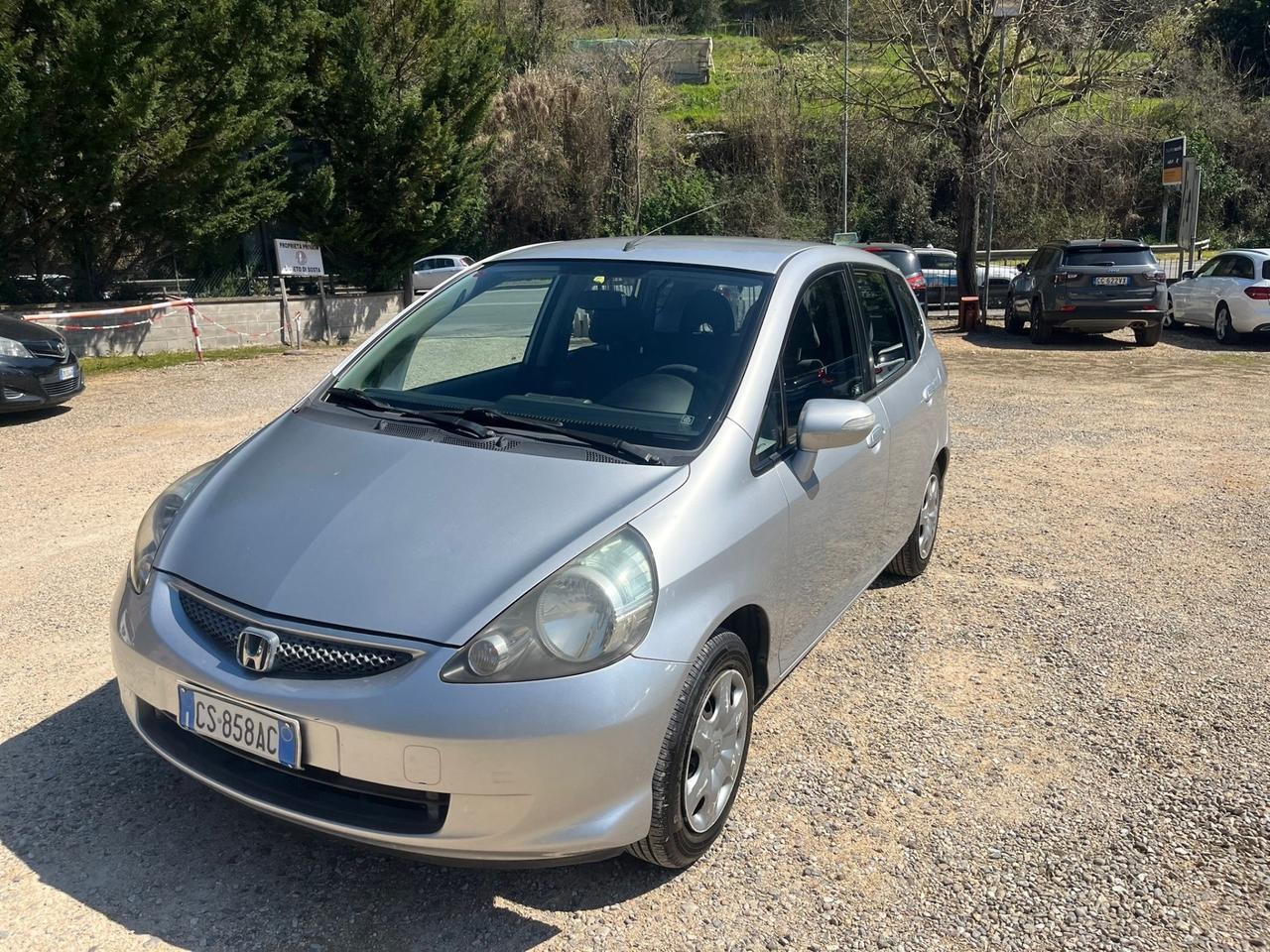 Honda Jazz 1.4 Benzina - Automatico - Neopatentati