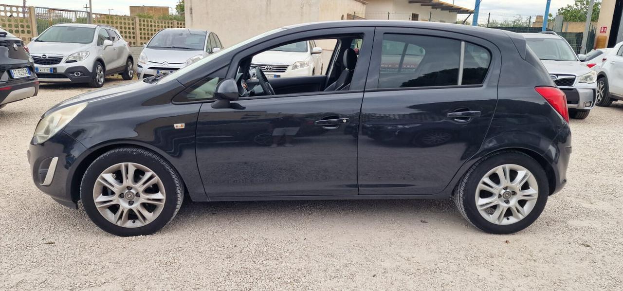 Opel Corsa 1.2 Benz Sport Crono casa madre