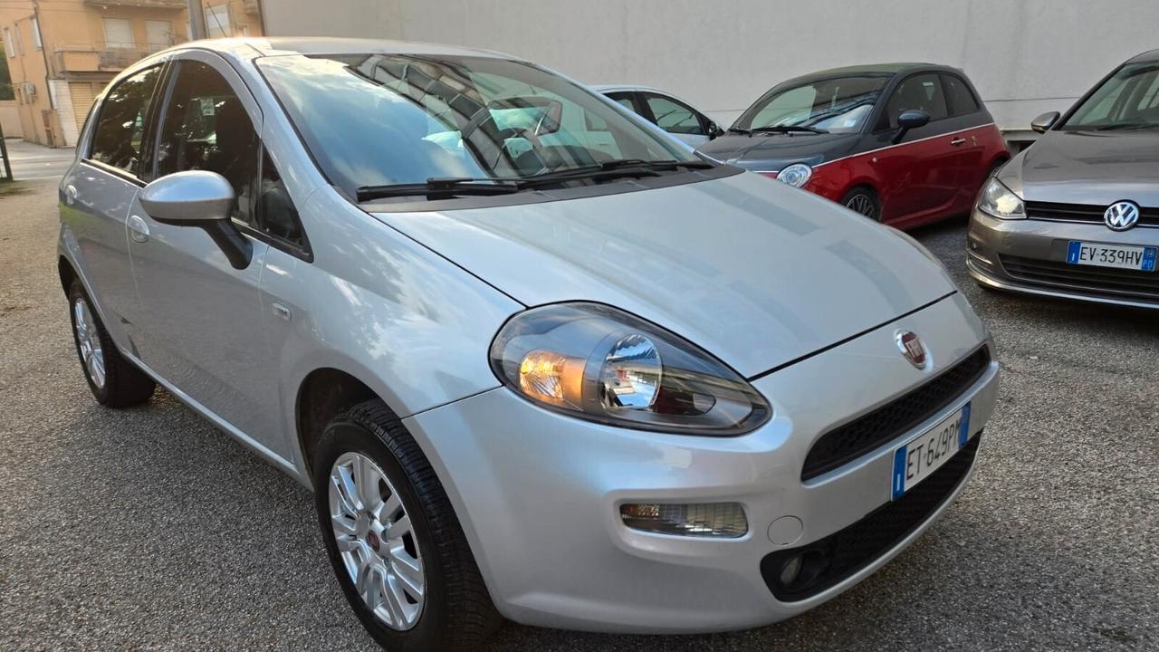 Fiat Punto EVO 1.4 8V 5 porte Natural Power Street