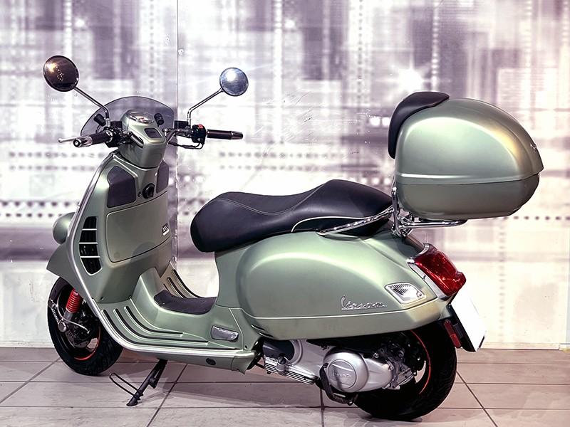 Piaggio Vespa Sei Giorni 300