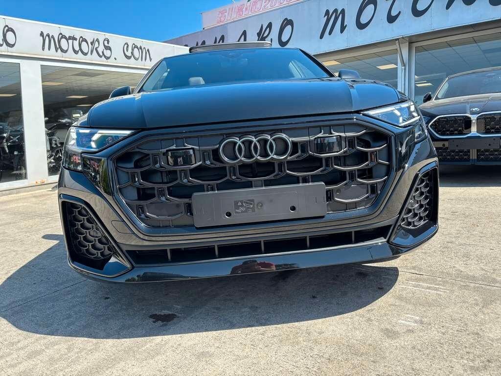 Audi Q8 SUV TDI quattro 210 kW tiptronic S line edition My 2026 KM 0 IVA ESPOSTA Tua a solo 939 Euro al mese