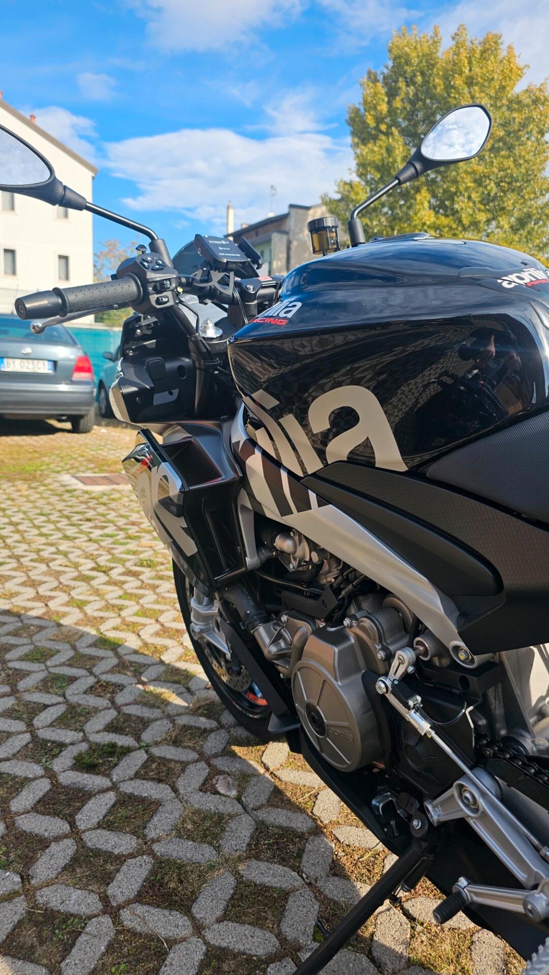 Aprilia Tuono 660 Factory