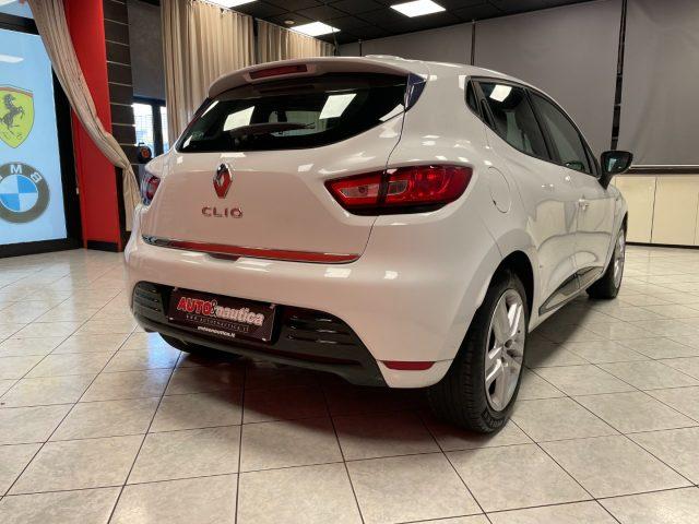 RENAULT Clio 1.2 75CV 5 porte Limited-IDEALE PER NEOPATENTATI