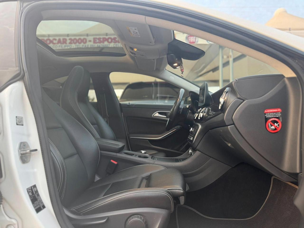 Mercedes-benz CLA 200 d Automatic Premium