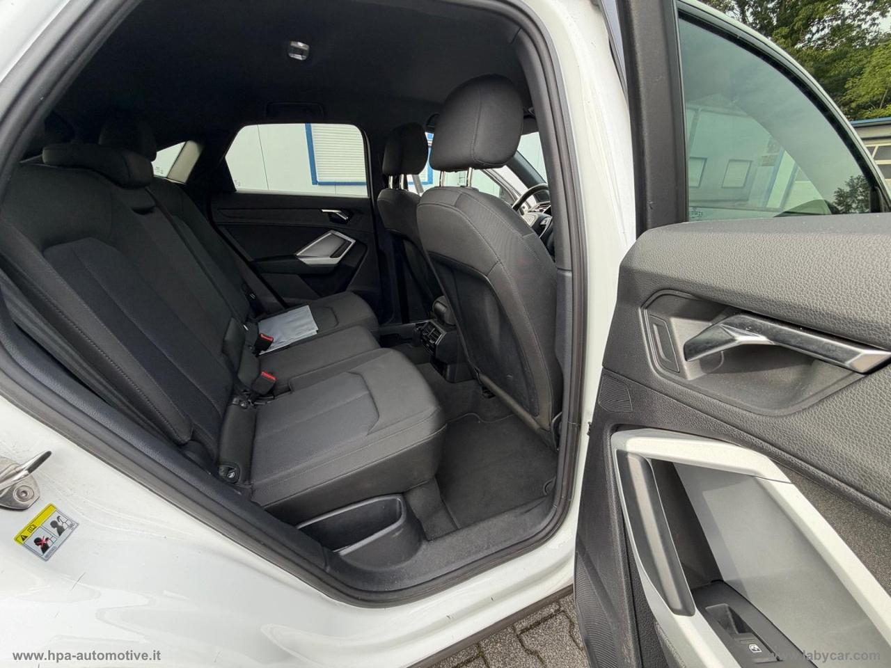 AUDI Q3 SPORTBACK 2.0TDI S-LINE BLACK EDITION