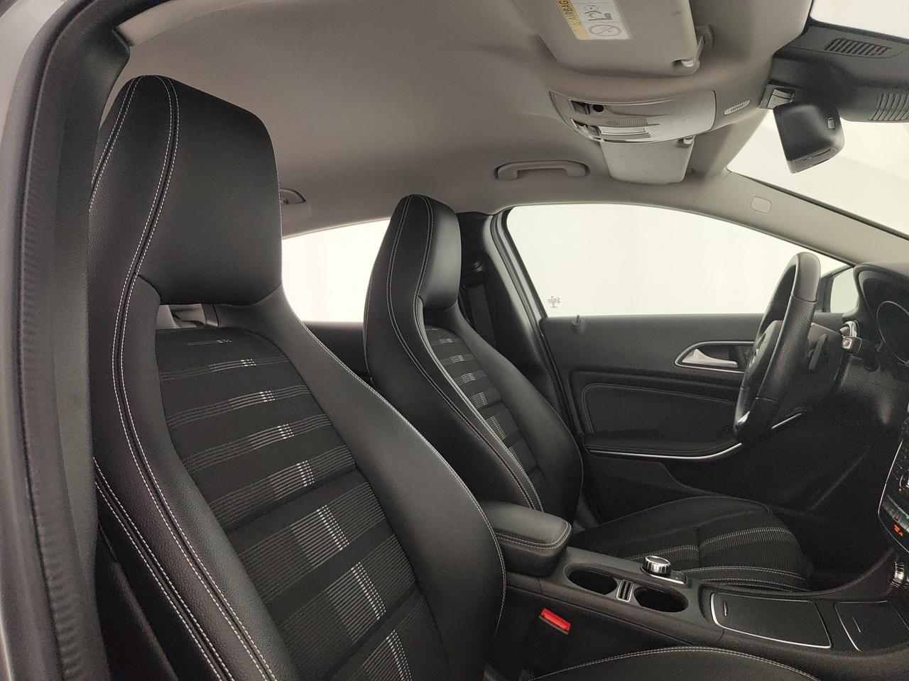 Mercedes-Benz GLA 200 Sport auto