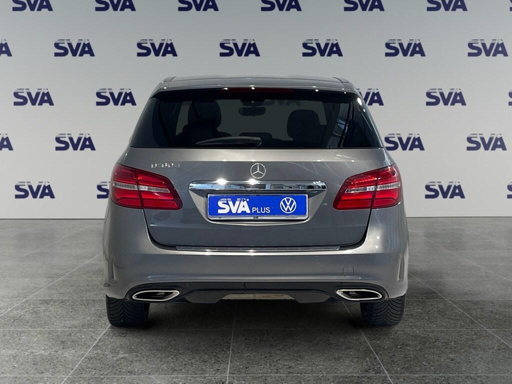 Mercedes Classe B B180d 1.5d 109CV Autom. Premium AMG - GANCIO TRAINO