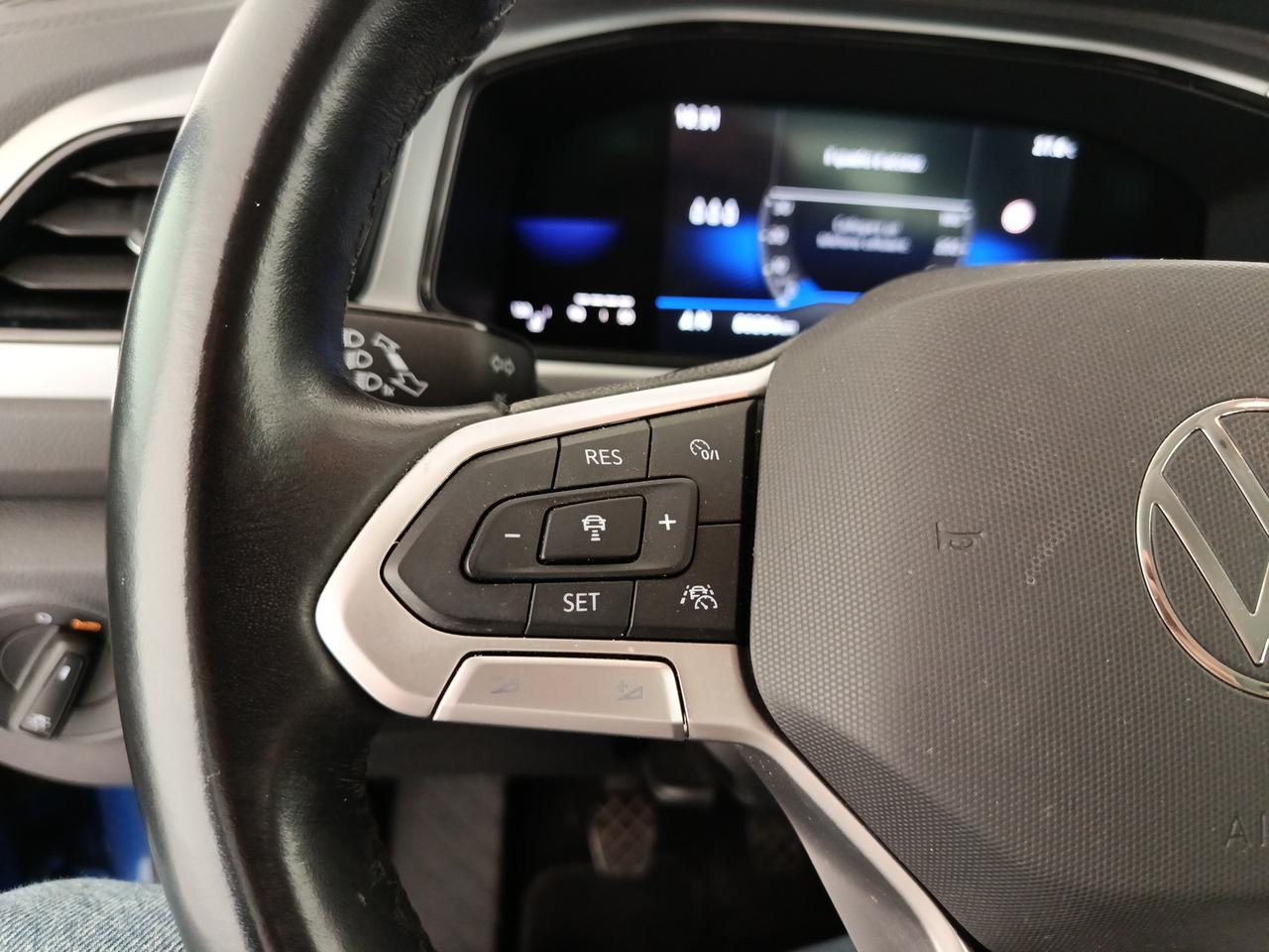 VOLKSWAGEN T-Roc - T-Roc 1.0 TSI Life