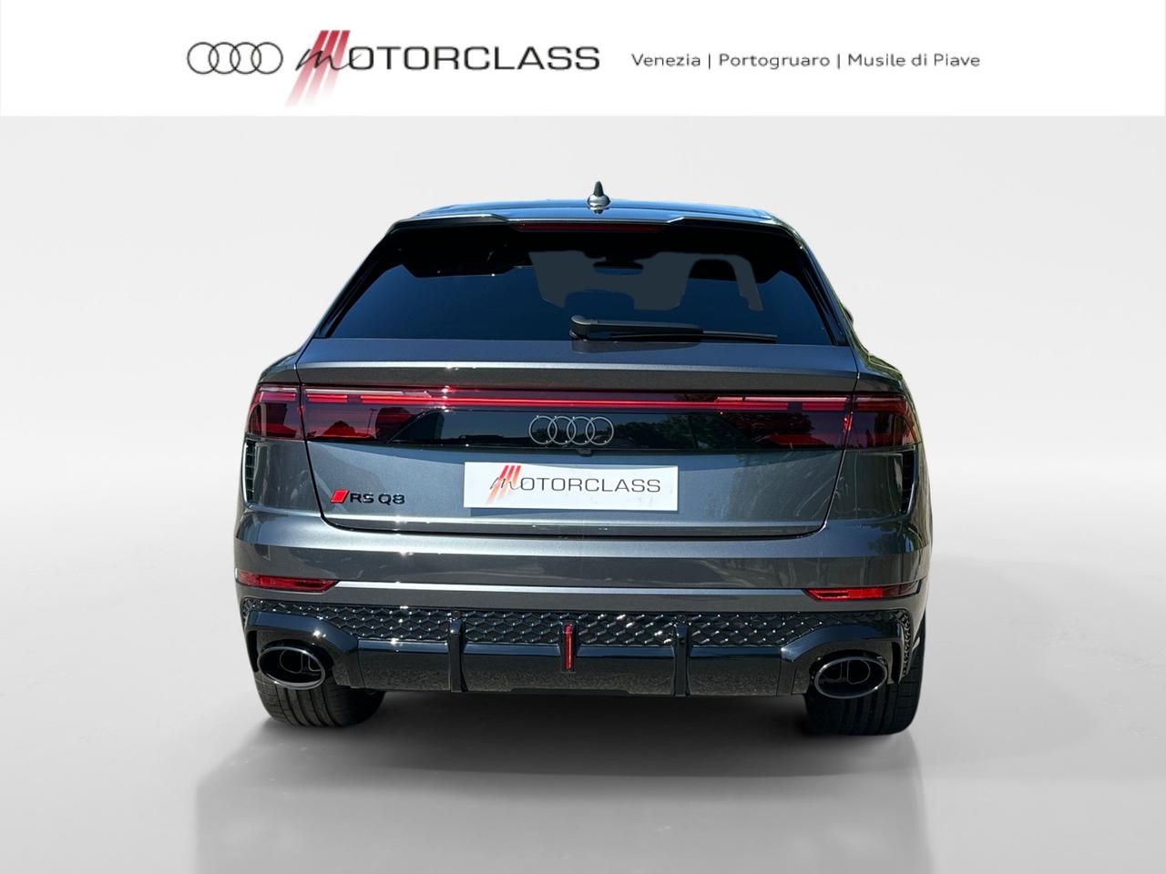 Audi RSQ8 rs 4.0 v8 mhev 48v 640cv performance tiptronic