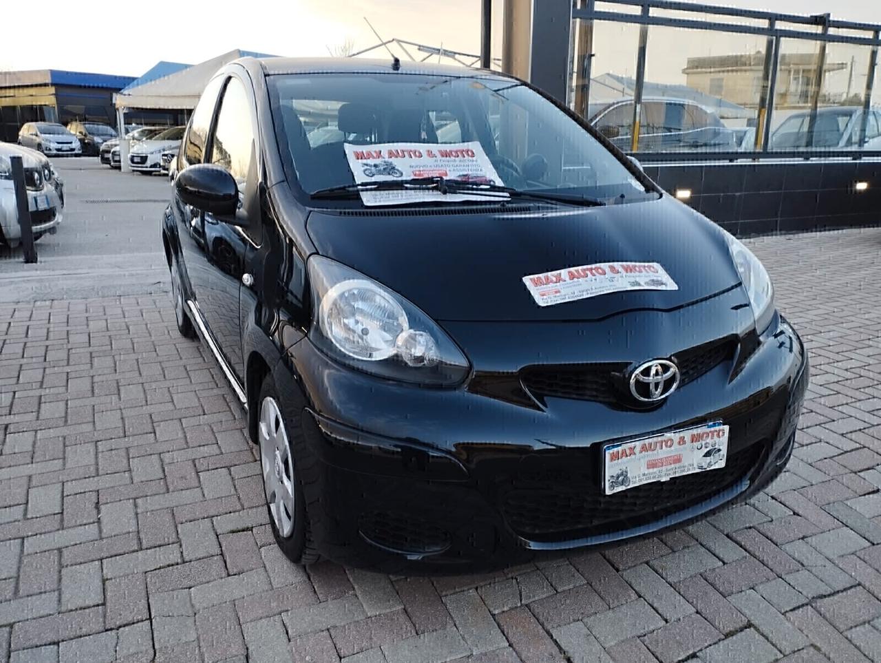 Toyota Aygo 1.0 CLIMATIZZATA 79 MILA KM!