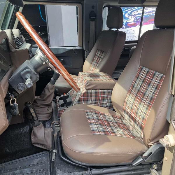 Land Rover Defender RESTORED 90 2.2 PUMA TD4- LIFE&STYLE