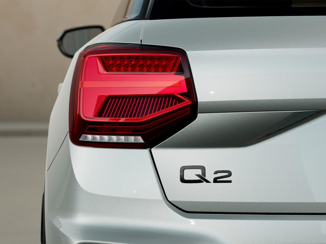 Audi Q2 35 2.0 tdi identity black quattro s-tronic