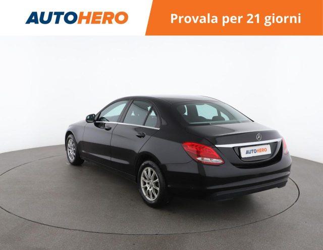 MERCEDES-BENZ C 180 d Auto Business