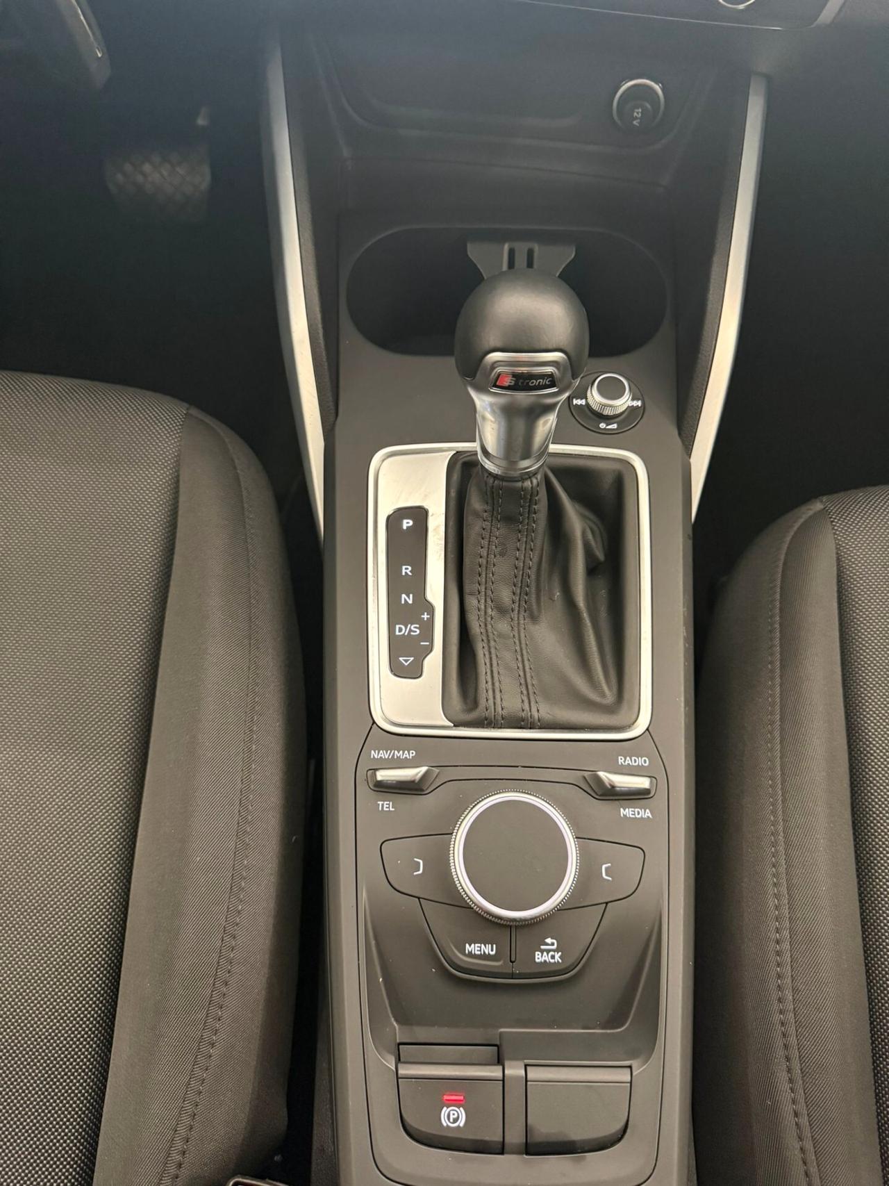 AUDI Q2 1.6 DIESEL TOTAL BLACK 80.000KM