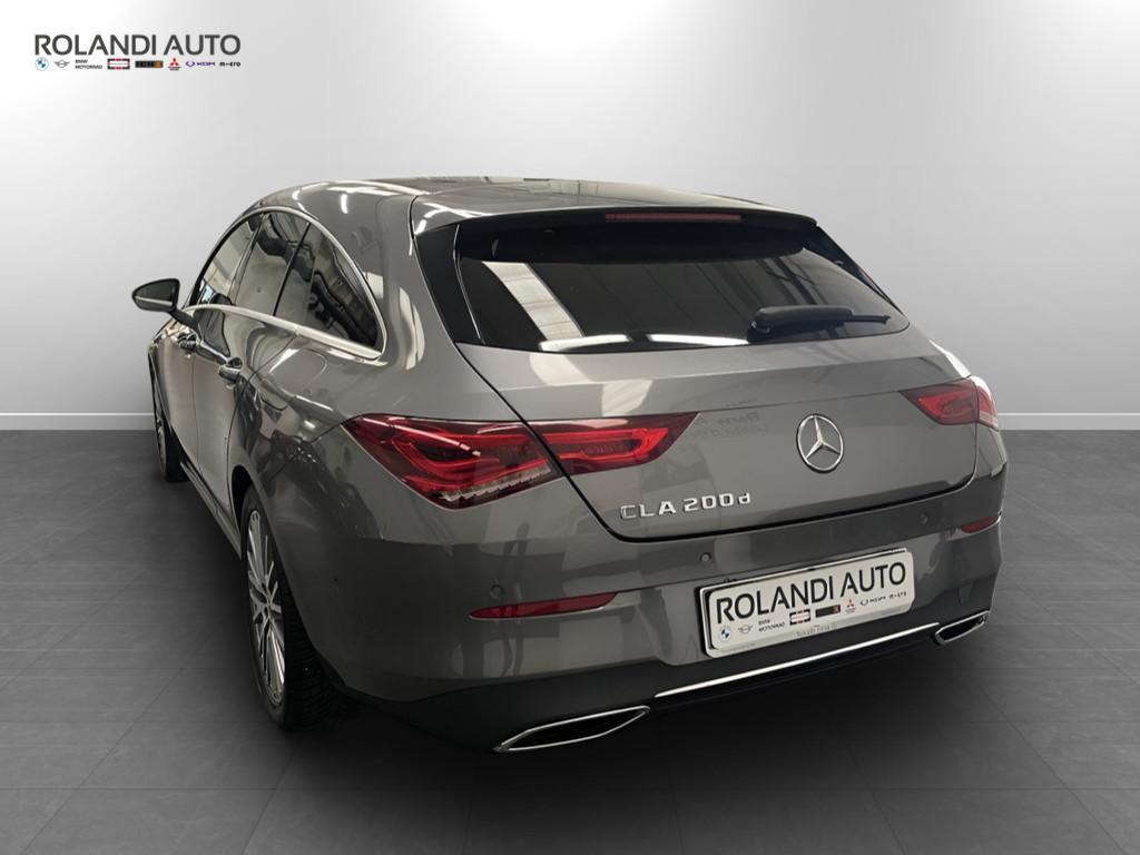 Mercedes CLA Shooting Brake 200 D Sport 8G-DCT