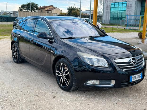 Opel Insignia 2.0 CDTI 4 porte