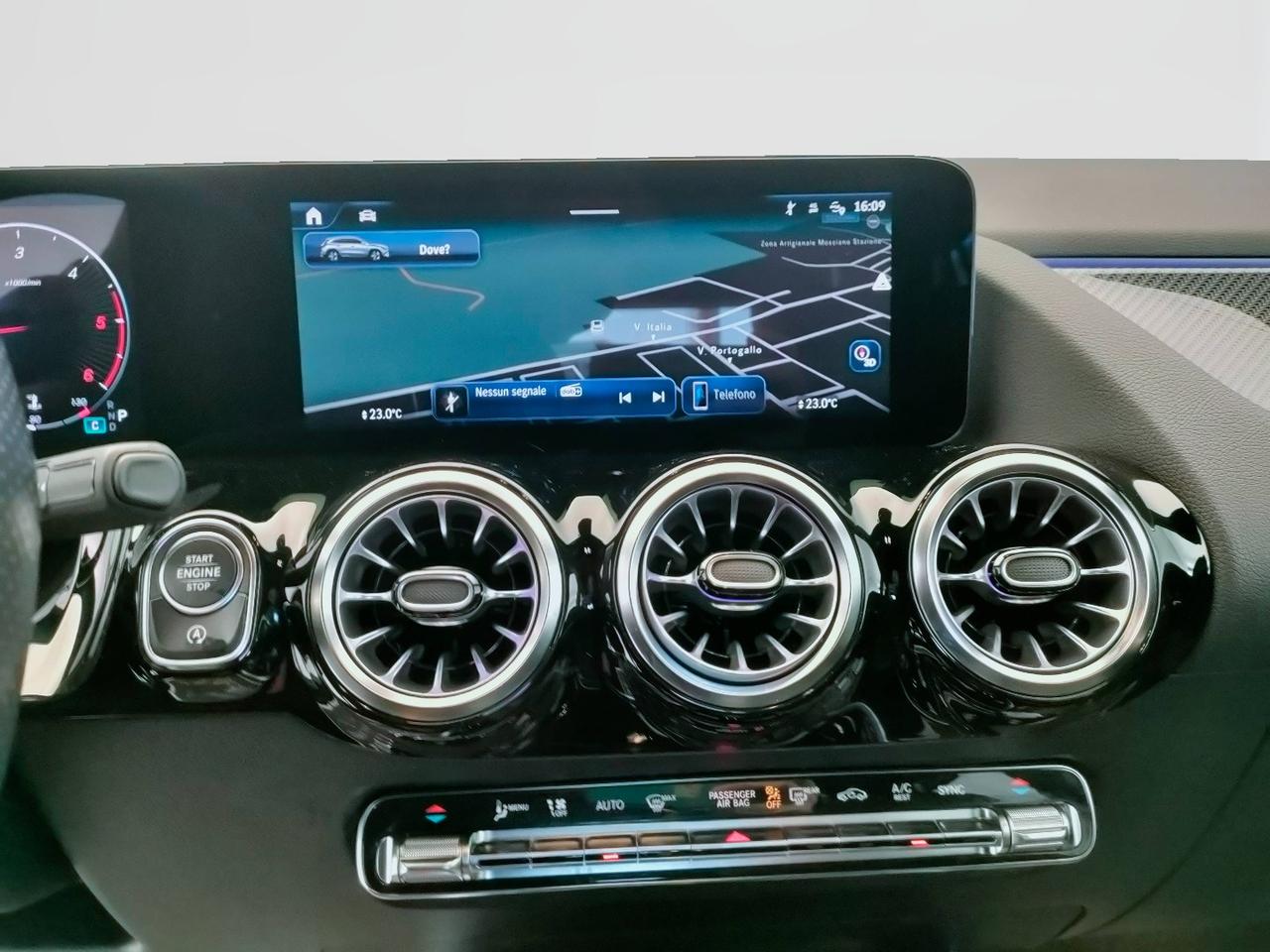 Mercedes-Benz GLA-H247 2023 - GLA 200 d AMG Line Premium auto