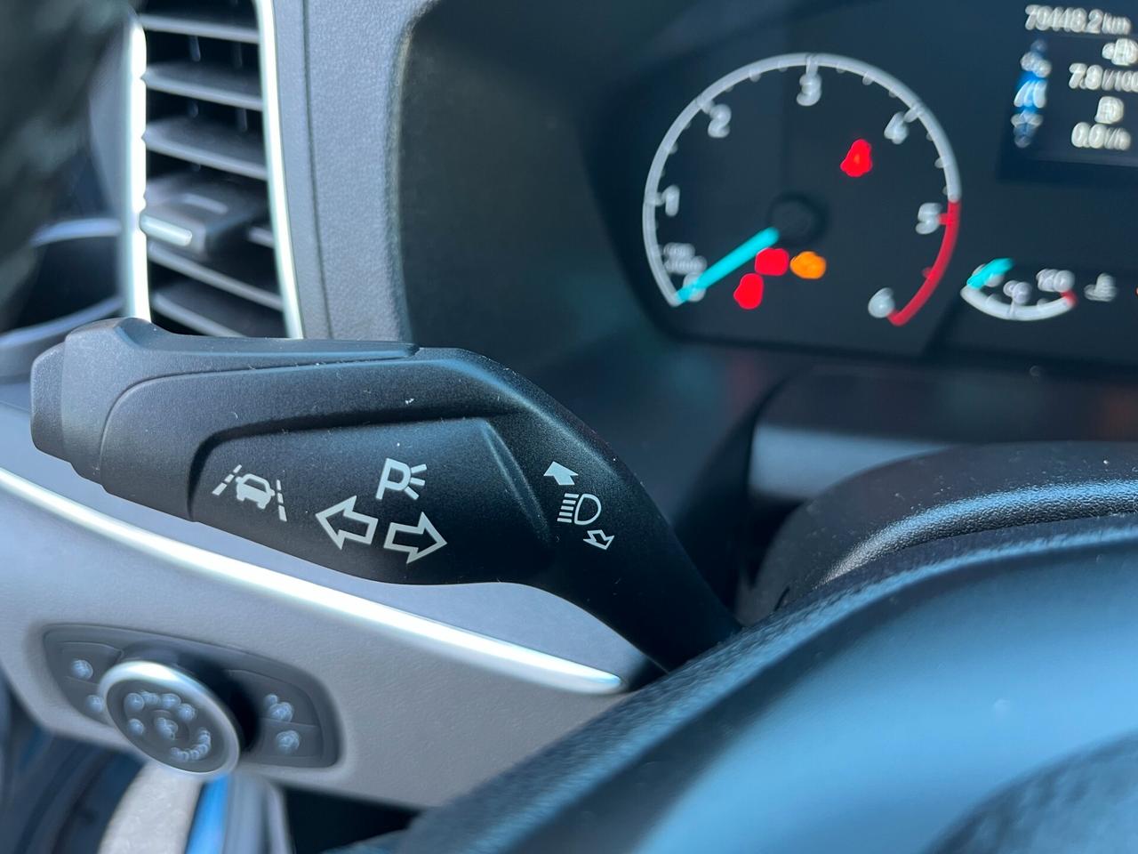 Ford Tourneo Custom 320 2.0 EcoBlue 150CV PC Titanium