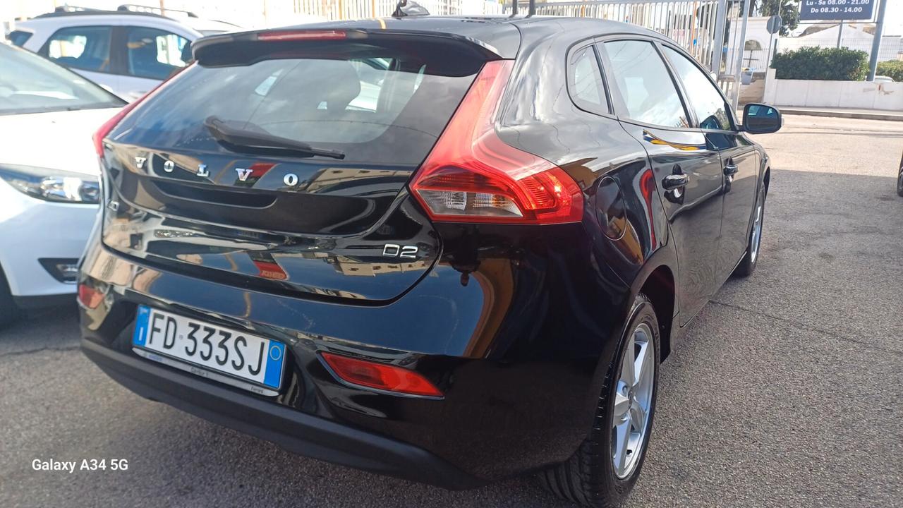 Volvo V40 D2 Geartronic Business