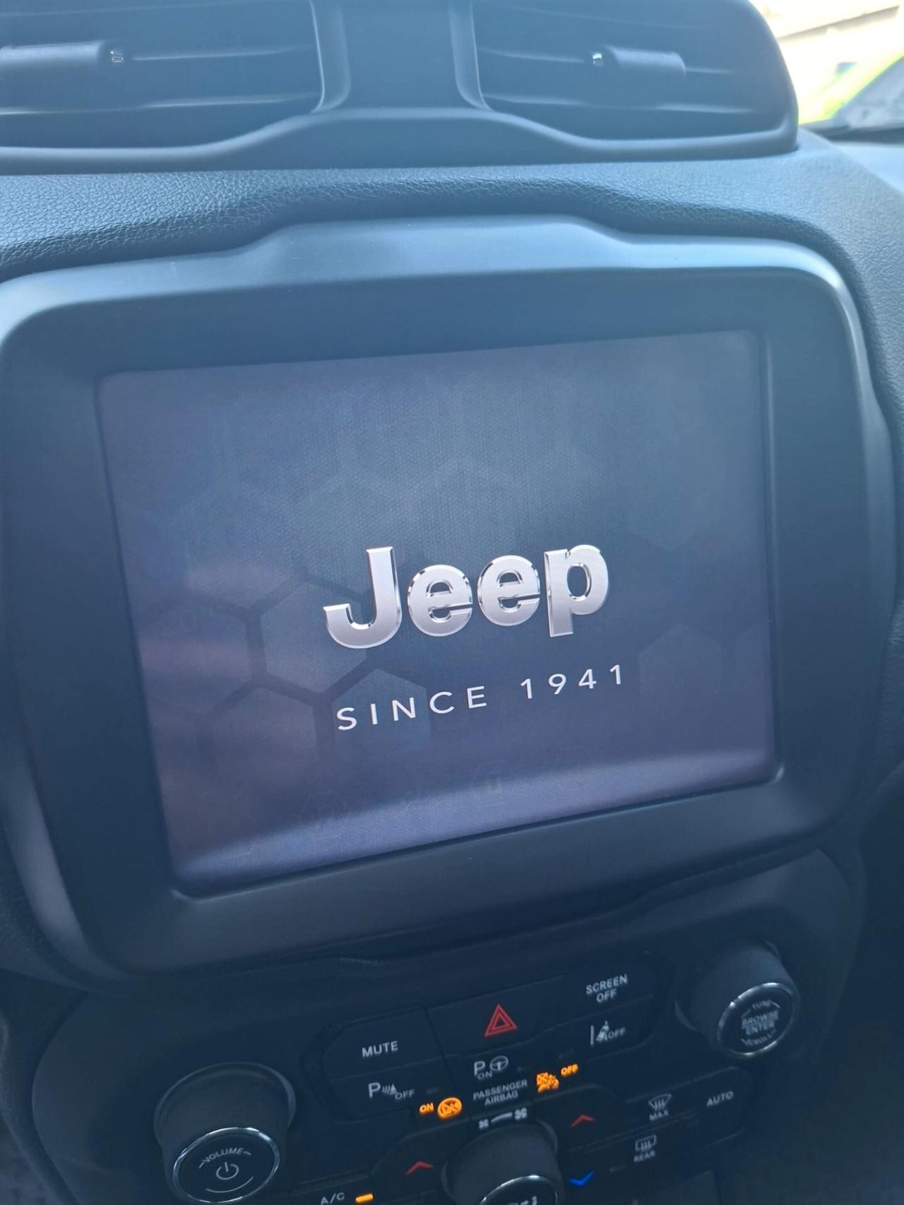 Jeep Renegade 1.3 T4 DDCT S