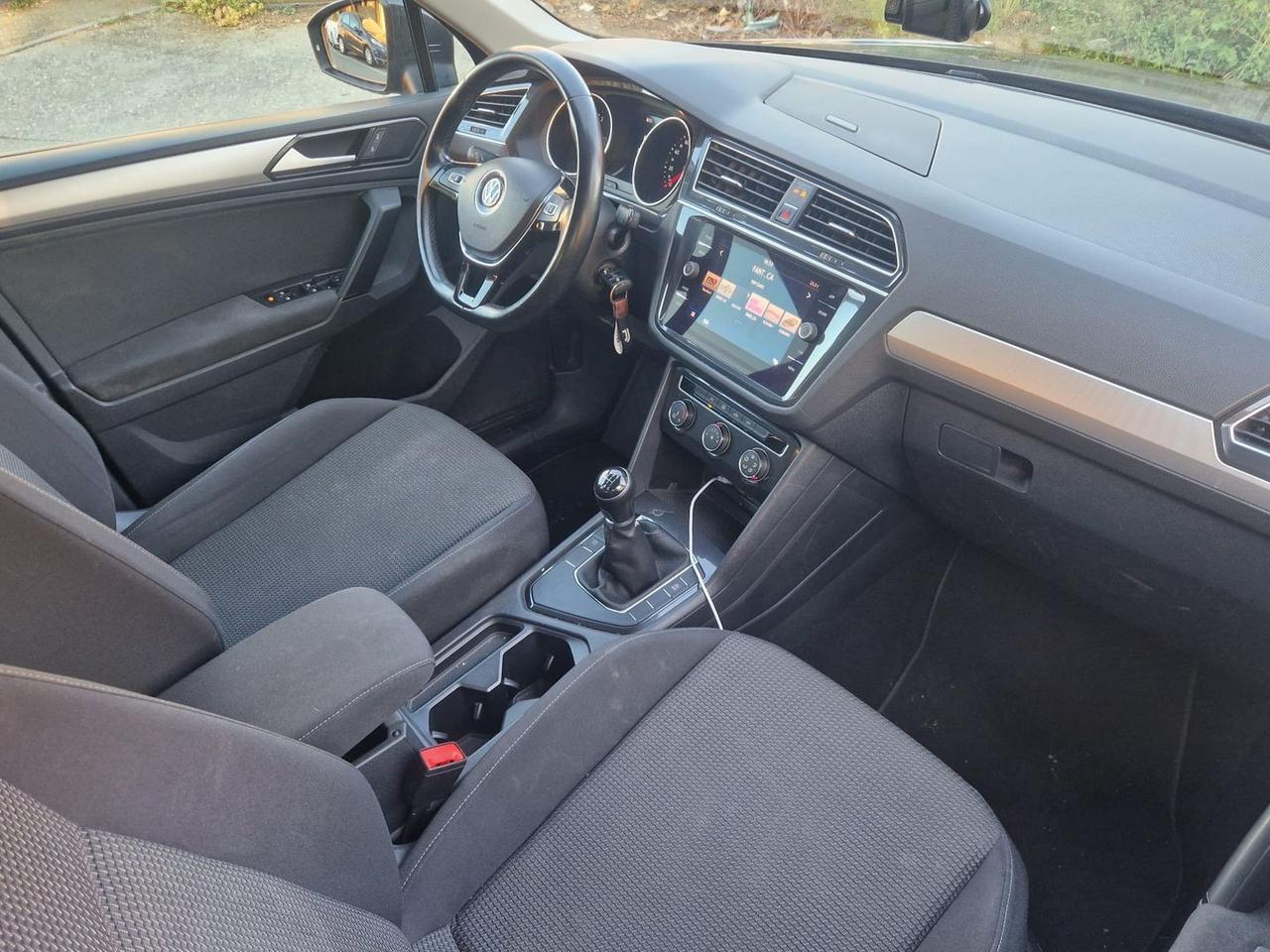 Volkswagen Tiguan Urban 1.6 TDI #10327