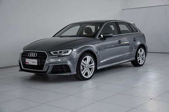 Audi A3 Sportback 30 131 CV g-tron S tronic Admired
