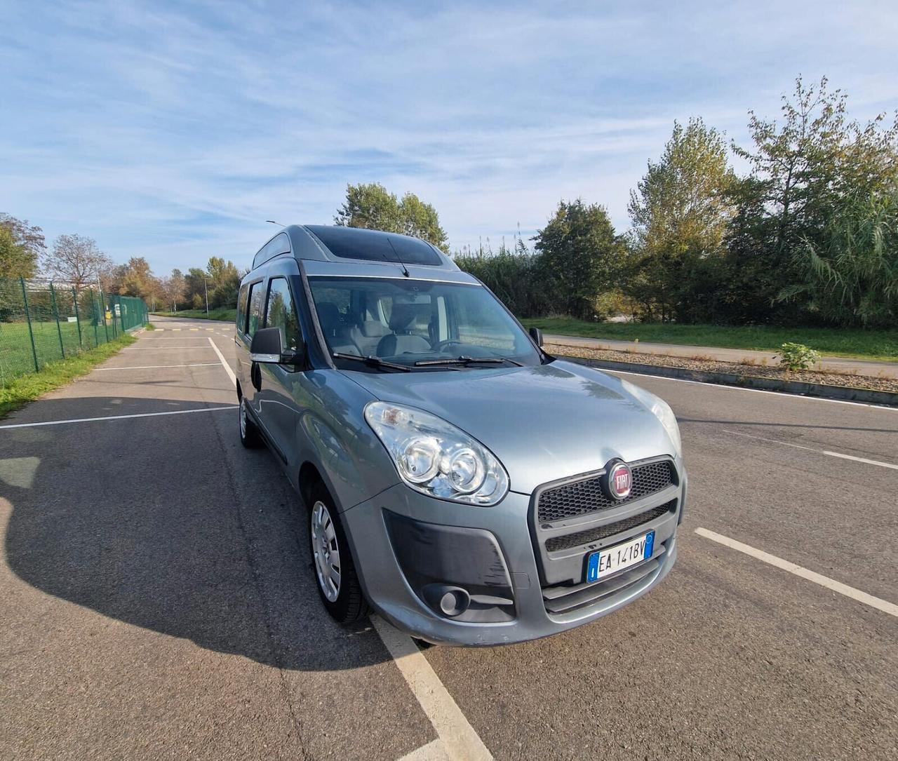 Fiat Doblo 1.4 16V trasporto disabili - 2010