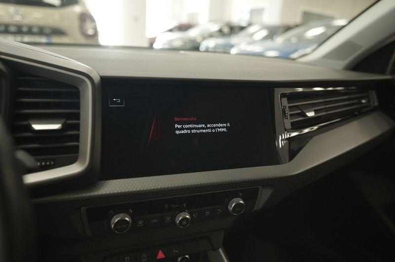 Audi A1 II 2019 Sportback Sportback 30 1.0 tfsi S Line Edition 110cv