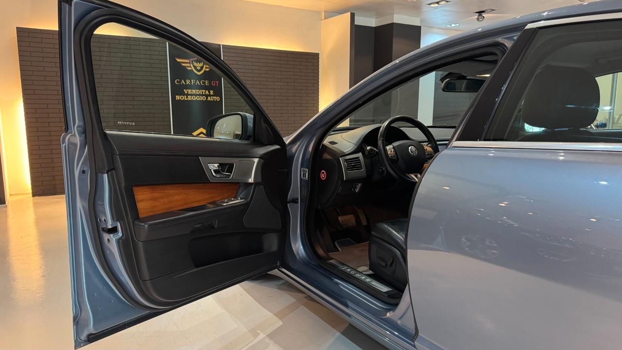 Jaguar XF 2.7D V6 - 2008