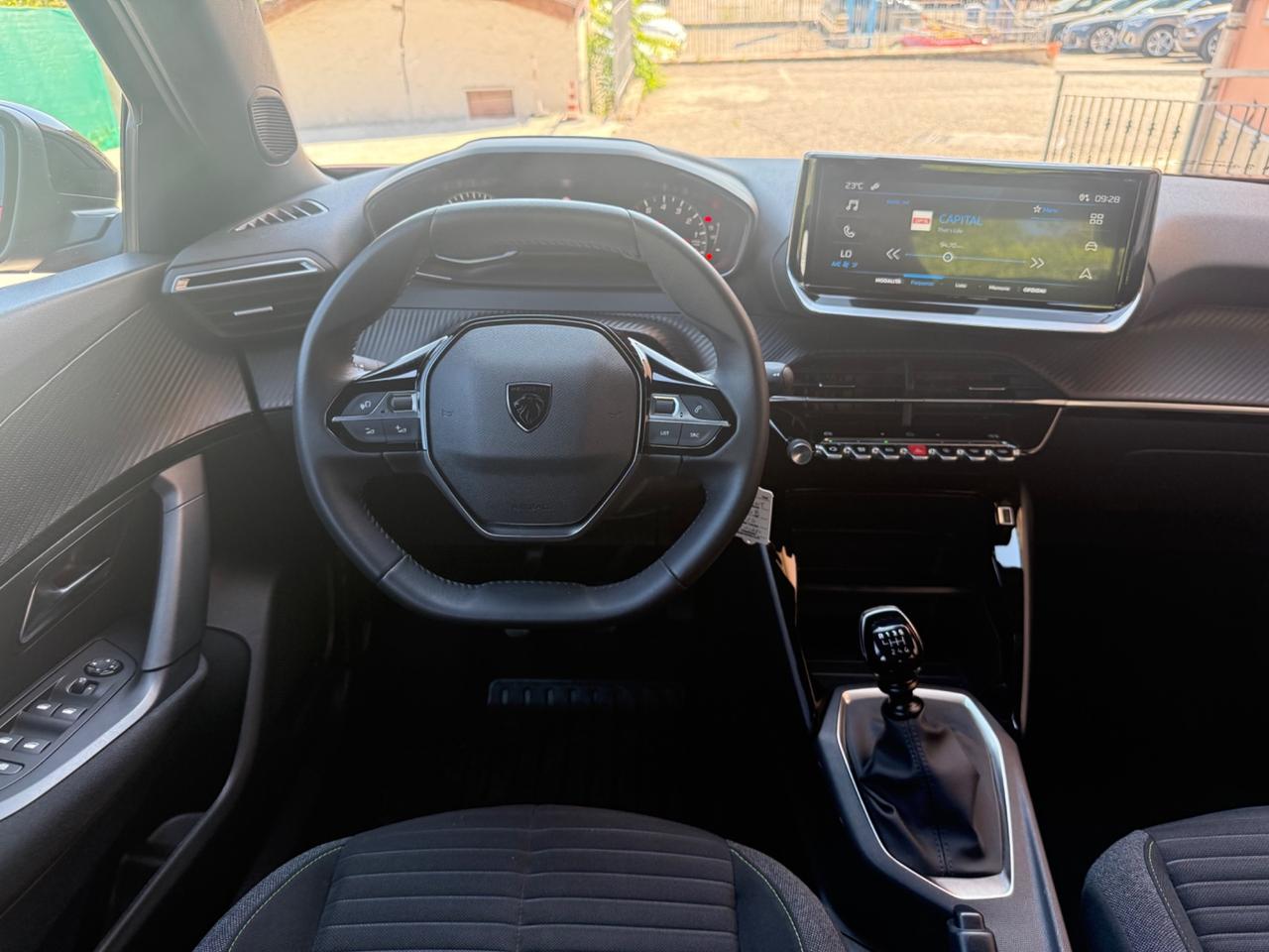 Peugeot 2008 PureTech 100 S&S Active
