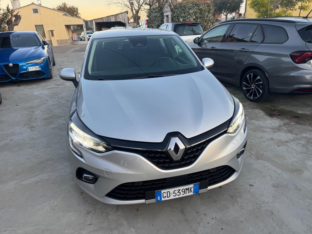 Clio Blue dCi 85 CV 5 porte Intens Full optional