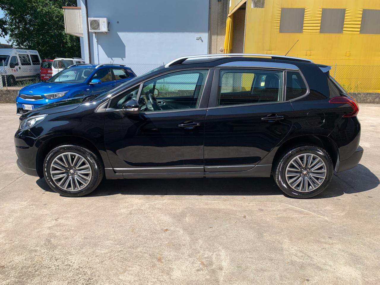 Peugeot 2008 PureTech 82 Active