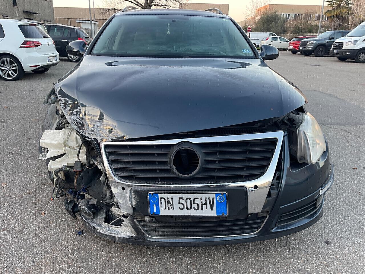 VW PASSAT 2.0TDI 140CV MANUALE INCIDENTATA