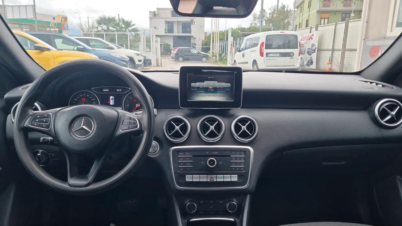 Mercedes-benz A 160 d Automatic Premium 90CV - 66KW