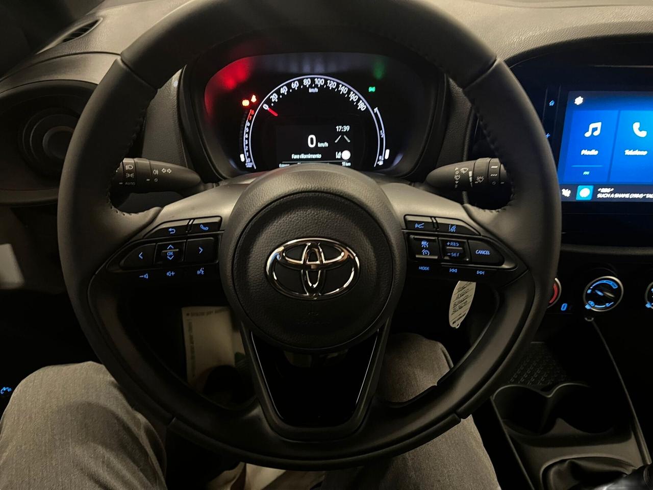 Toyota Aygo X 1.0 VVT-i 72 CV 5 porte Active | da €202 al mese