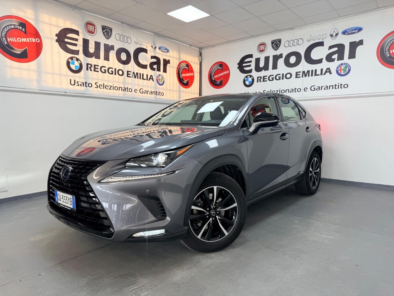 Lexus NX 300h 2.5 Hybrid 155CV 4WD Luxury 07/2020 EURO 6D